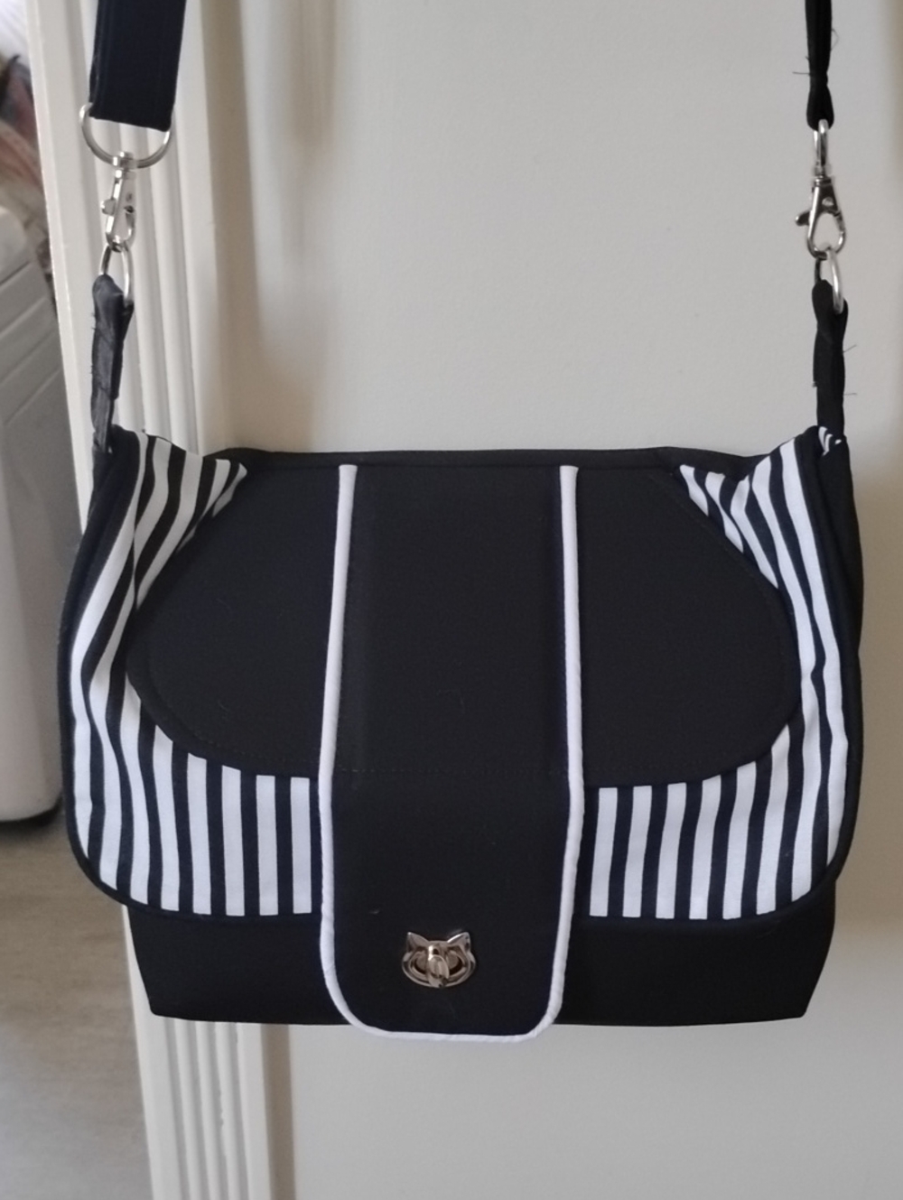 Ace Of Spades, Aluce Striped Women’s Crossbody Bag - Classic Contrast